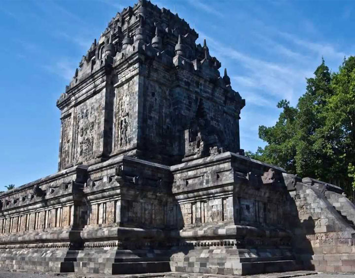 Pawon and Mendut Temples