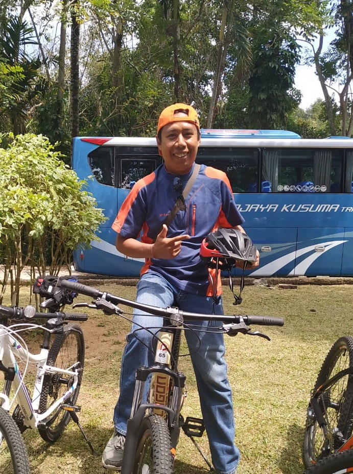 Untung Rudiawan Sales Manager